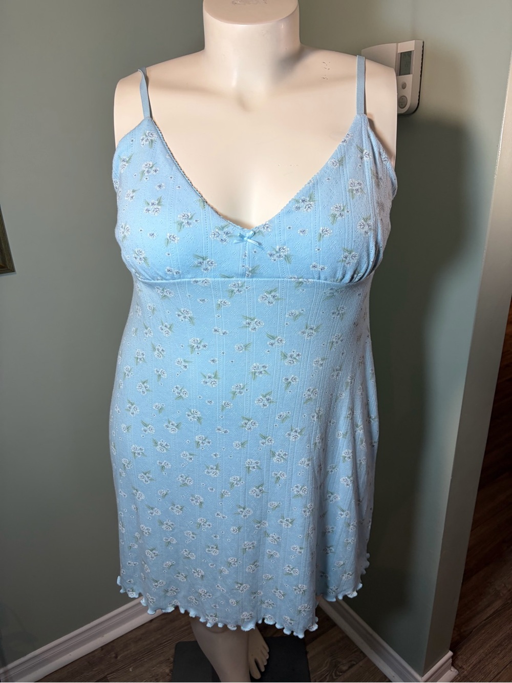 277. La Vie en Rose Nightgown Light Blue Floral Slip Nightdress